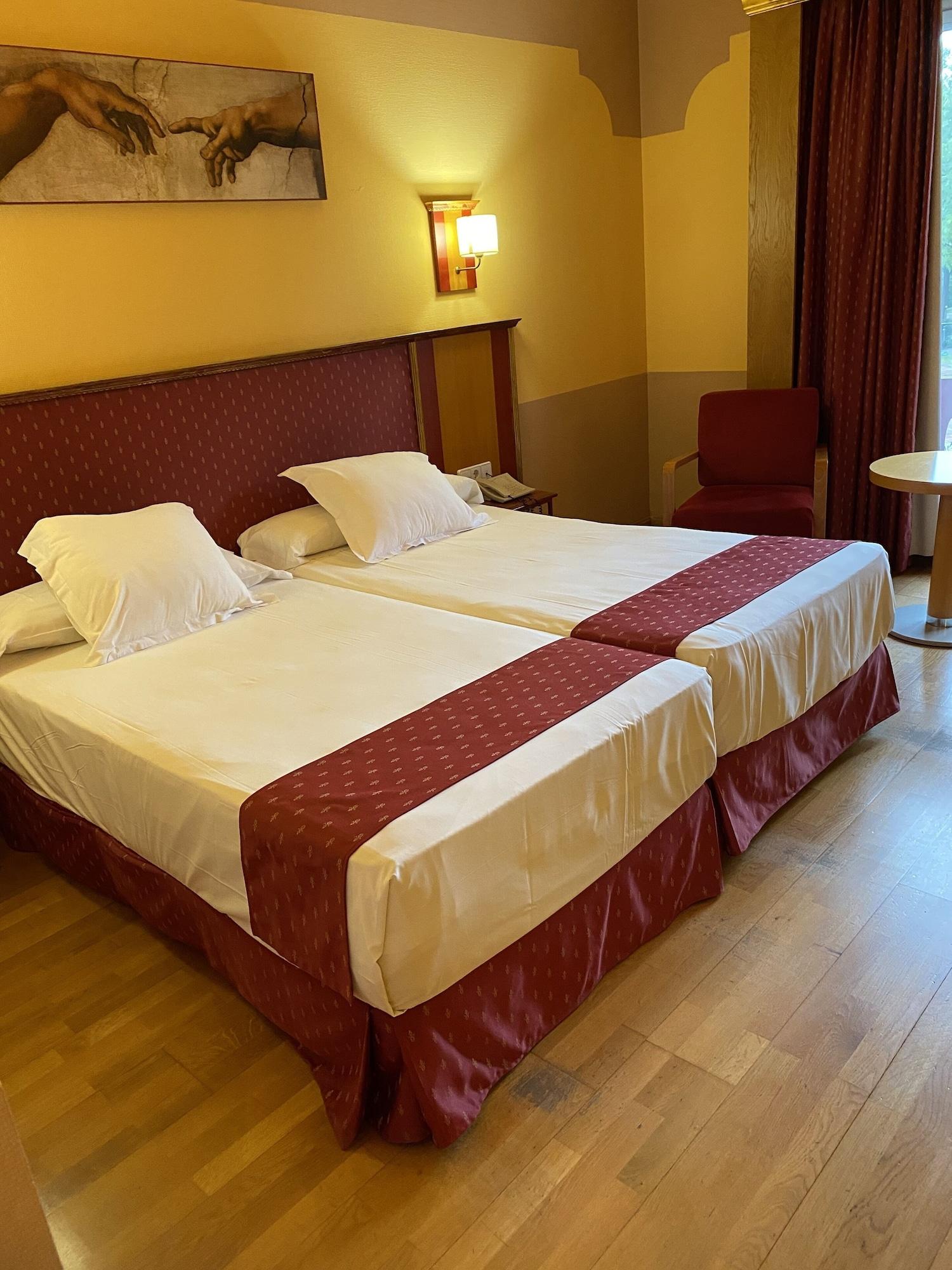 Hotel Fuente Las Piedras Cabra Exteriör bild
