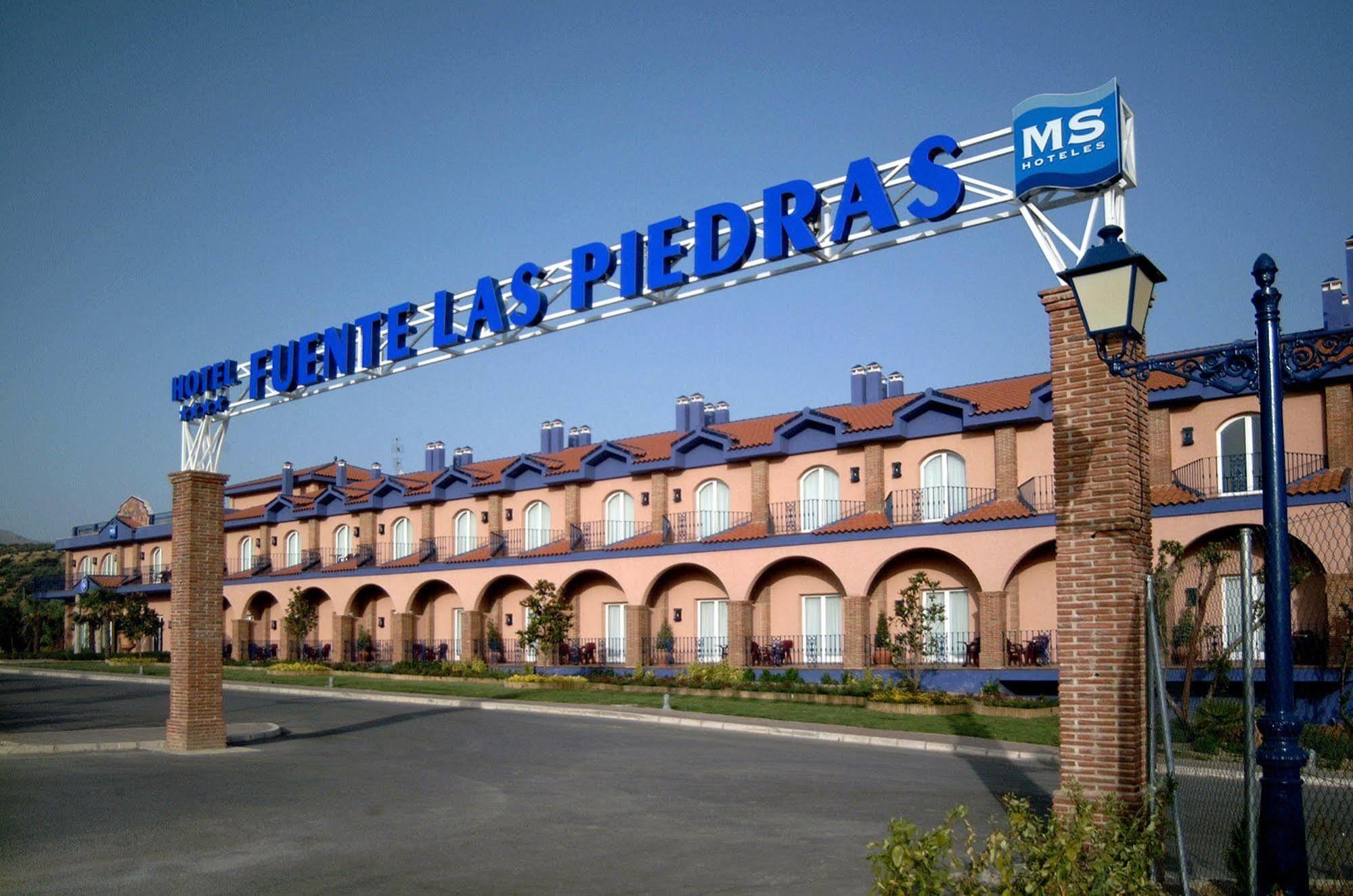Hotel Fuente Las Piedras Cabra Exteriör bild